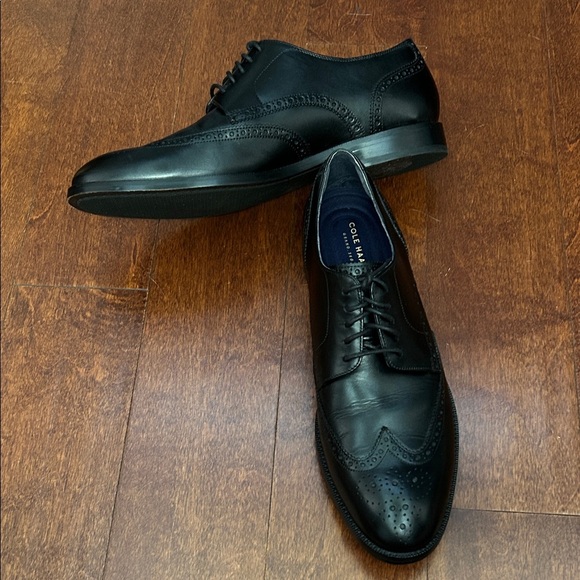 Cole Haan Black Leather Lace-Up Oxfords, Size 12 - Picture 2 of 16
